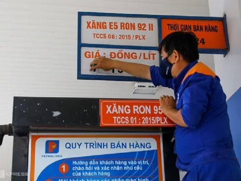 Ngày mai, giá xăng tiếp tục tăng mạnh?