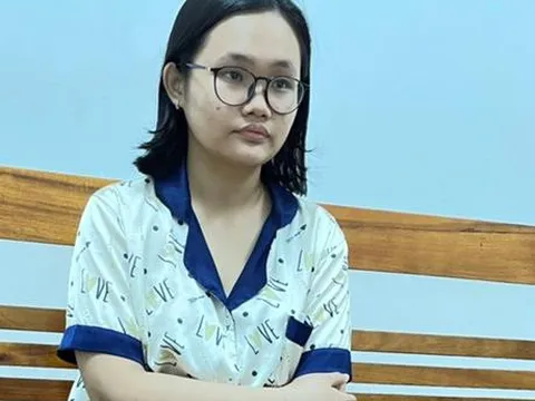 Con gái đầu độc cha ruột rồi đốt nhà tạo hiện trường giả