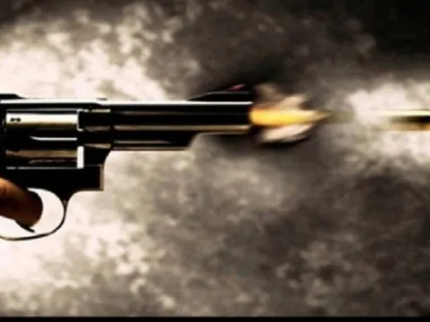 Nghệ An: Súng bị cướp cò khiến bé gái 4 tuổi tử vong