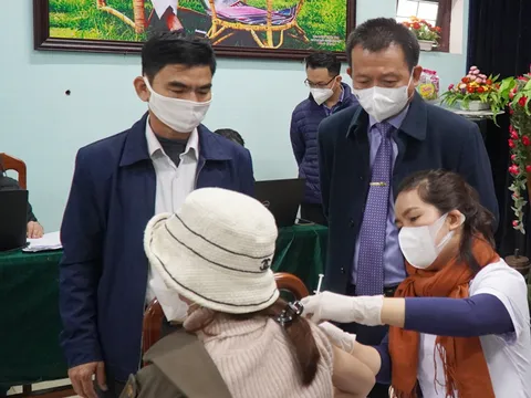 Tiêm 1,5 triệu liều vaccine phòng COVID-19 dịp Tết, Bộ Y tế yêu cầu khẩn đẩy mạnh chiến dịch tiêm chủng mùa Xuân