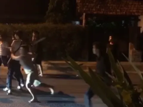 Hai nhóm thanh niên 'hỗn chiến' đêm mùng 2 Tết, 1 người tử vong