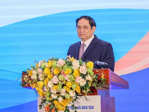 Thủ tướng Phạm Minh Chính: Chăm sóc, bảo vệ tốt nhất trẻ em không chỉ vì tương lai đất nước