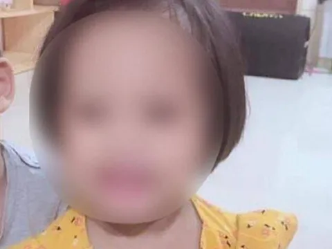 Sức khoẻ bé gái 3 tuổi bị ghim 9 đinh vào đầu tiên lượng xấu