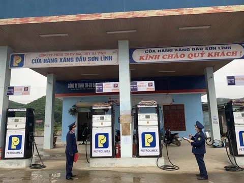 Hà Tĩnh: 2 cửa hàng xăng dầu bị phạt 45 triệu đồng vì tự ý ngừng bán