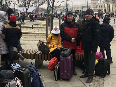 Chuyến bay đầu tiên đưa công dân Việt Nam về từ Ukraine dự kiến hạ cánh trưa 8/3