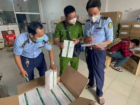 TP.HCM: Phá đường dây mua bán kit test và thuốc điều trị Covid-19 không rõ nguồn gốc