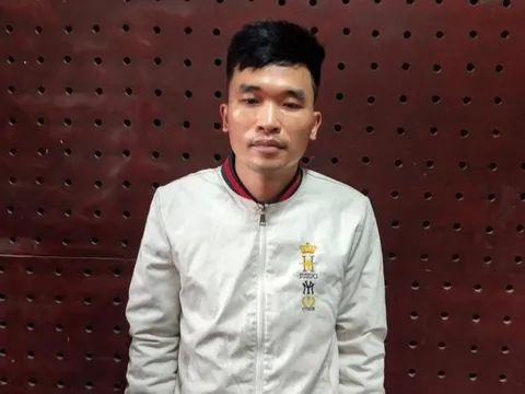 Bắt đối tượng dùng dao đe doạ cướp tiền tại cửa hàng Circle K