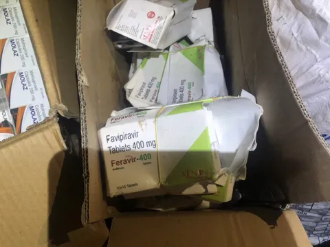 Khởi tố 5 đối tượng buôn bán thuốc Molnupiravir từ Campuchia về Việt Nam