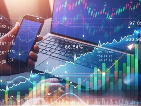 Thủ tướng Chính phủ chỉ đạo các biện pháp ổn định thị trường chứng khoán, trái phiếu doanh nghiệp