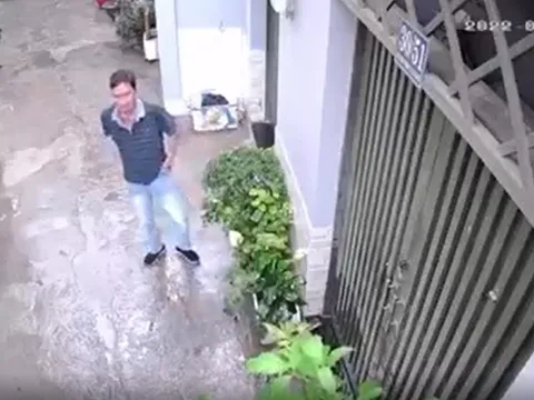 Bắt nghi can tạt xăng đốt nhà chị họ ở TP.HCM