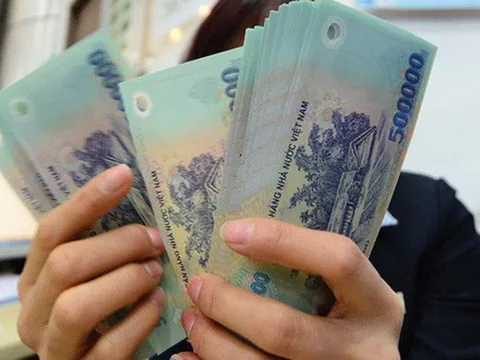 Nghỉ lễ 30/4 - 1/5, người lao động có được thưởng tiền?