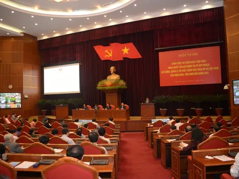 Quán triệt, triển khai Nghị quyết của Bộ Chính trị về quy hoạch, phát triển đô thị