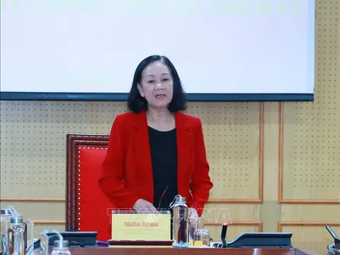 Hoàn thiện quy định về phân cấp quản lý cán bộ và bổ nhiệm, giới thiệu cán bộ ứng cử