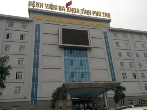 Bắt PGĐ Trung tâm xét nghiệm ở Phú Thọ nhận tiền của Việt Á qua tài khoản bố vợ