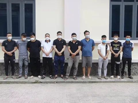 Mua bán thông tin 3.000 tài khoản ngân hàng, 10 đối tượng bị bắt giữ