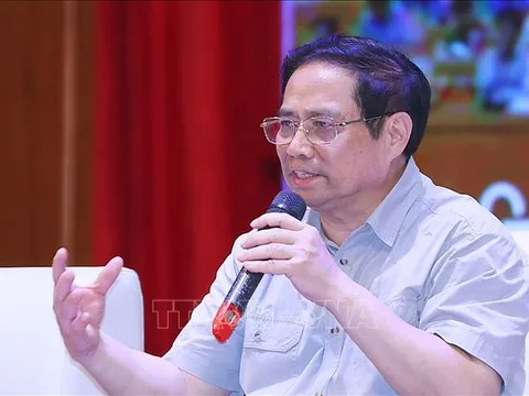 Thủ tướng Phạm Minh Chính: Tiếp tục lắng nghe, đáp ứng nguyện vọng chính đáng của công nhân, người lao động