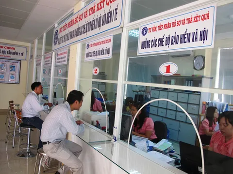 Có 2 hợp đồng lao động trở lên thì đóng BHXH theo hợp đồng nào?