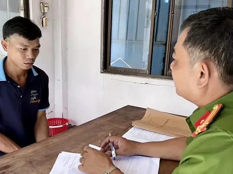 Tạm giữ hình sự người đàn ông giết vợ 'hờ' vì nghi ngờ không chung thuỷ