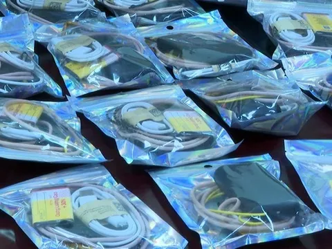 Hải Phòng: Bắt vụ mua bán thiết bị siêu nhỏ để gian lận thi cử