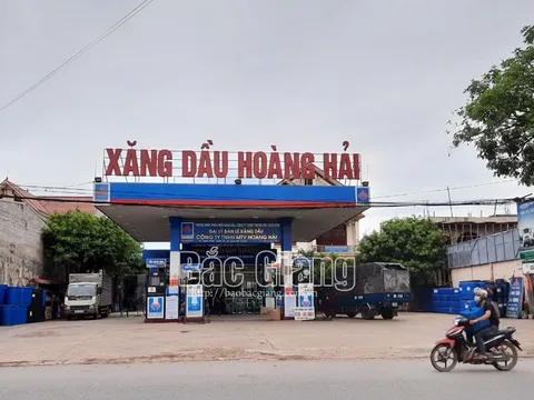 Thông tin mới vụ 'đổ 500 nghìn xăng, hút ra chỉ được 9,5 lít' ở Bắc Giang