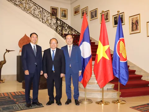 Giao lưu Việt - Lào tại Bỉ nhân kỷ niệm 60 năm Quan hệ ngoại giao Việt Nam - Lào