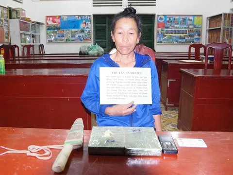 Điện Biên: Bắt 'nữ quái' vận chuyển 2 bánh heroin để lấy 10 triệu đồng