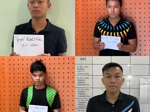 Khởi tố nhóm đối tượng cầm mã tấu đi cướp bánh trung thu ở Bình Dương