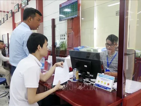 Hiện đại hóa, xây dựng nền hành chính hiệu lực, hiệu quả