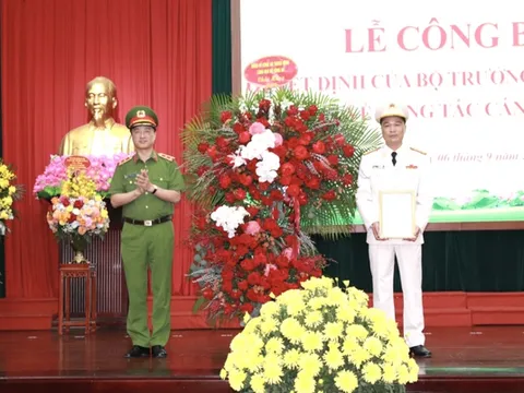 Bộ Công an bổ nhiệm tân Cục trưởng C06; Giám đốc Công an tỉnh