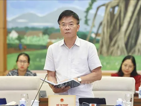 Đề cao trách nhiệm người đứng đầu trong xây dựng pháp luật, hoàn thiện thể chế