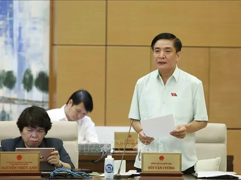 Ủy ban Thường vụ Quốc hội cho ý kiến về việc chuẩn bị Kỳ họp thứ 4 của Quốc hội