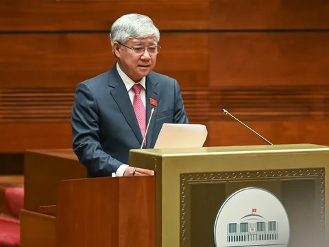 Cử tri, nhân dân tin tưởng vào quyết tâm của Đảng trong đấu tranh phòng, chống tham nhũng, tiêu cực