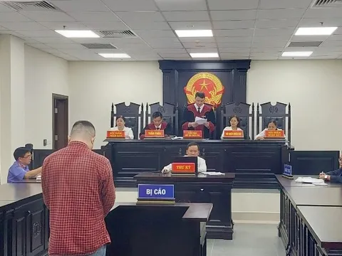 Lừa xin việc chiếm đoạt tài sản, cựu cán bộ công an lĩnh án 13 năm tù