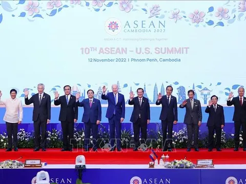 Thủ tướng dự Hội nghị cấp cao ASEAN với từng đối tác Nhật Bản, Hoa Kỳ, Canada