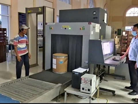Từ 1/12, tăng cường chống buôn lậu, gian lận thương mại qua cảng hàng không quốc tế