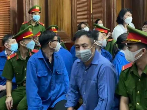 Đề nghị phạt cựu Giám đốc Bệnh viện Mắt Tp.HCM từ 8-9 năm tù