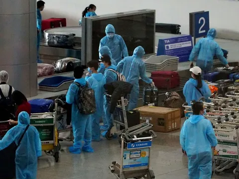 Khởi tố, bắt tạm giam thêm 7 bị can trong vụ chuyến bay giải cứu