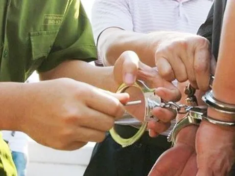 Đà Nẵng: Khởi tố, bắt tạm giam Phó Chủ tịch UBND quận Cẩm Lệ