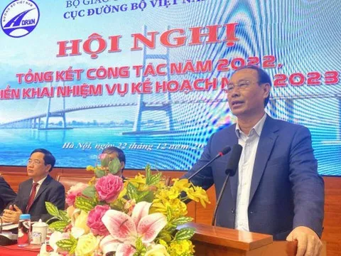 Cần khẩn trương sửa Luật Giao thông đường bộ