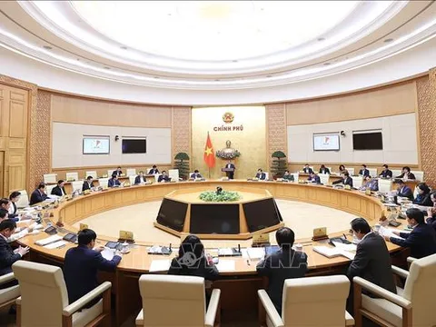 Việc xây dựng pháp luật phải thể chế hóa, đưa các nghị quyết của Đảng vào cuộc sống