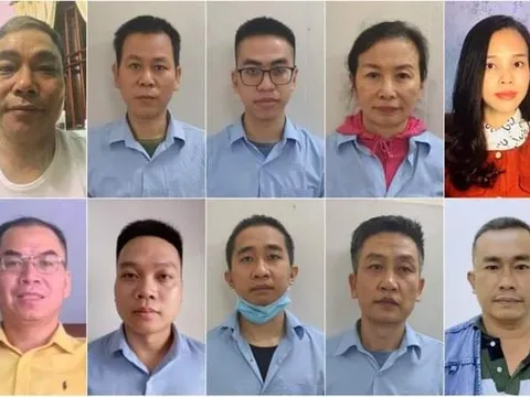 Đề nghị truy tố các đối tượng trong đường dây tiêu thụ hàng triệu đô la Singapore giả