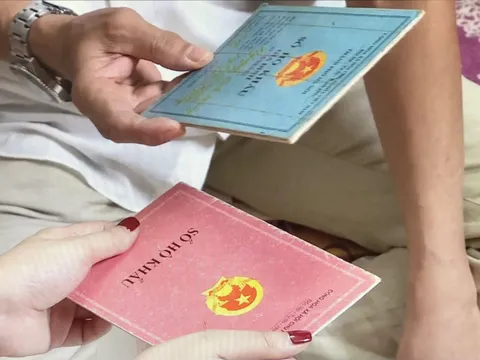 Rà soát, cắt bỏ các thủ tục hành chính có yêu cầu xuất trình sổ hộ khẩu