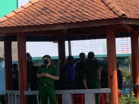 Điều tra vụ người phụ nữ bán vé số tử vong bất thường trong công viên ở Long An