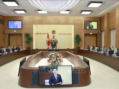 Chủ tịch Quốc hội tiếp Trưởng các Cơ quan đại diện ngoại giao Việt Nam ở nước ngoài