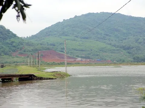 Hà Tĩnh: Phát hiện thi thể Phó chủ tịch HĐND xã trên núi