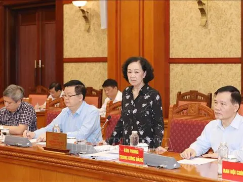 Thường trực Ban Bí thư chủ trì giao ban với các ban đảng, 4 văn phòng, cơ quan, đoàn thể Trung ương