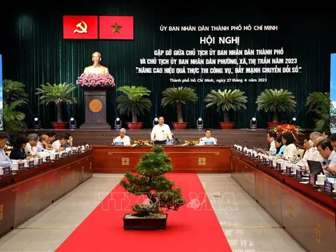 Nâng cao hiệu quả thực thi công vụ, đẩy mạnh chuyển đổi số