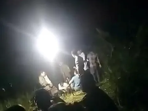 Điều tra vụ người phụ nữ bị sát hại, vứt xác vào bãi sậy