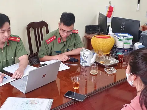 Hà Nội: Báo chốt thổi nồng độ cồn trên mạng xã hội, người phụ nữ bị xử phạt