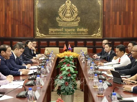 Việt Nam, Campuchia đẩy mạnh hợp tác du lịch và thể dục, thể thao